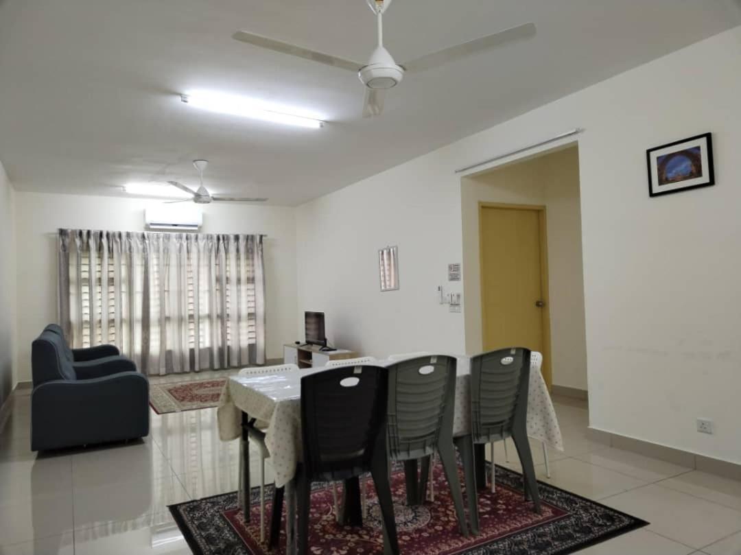 Abie'S Homestay Putrajaya Zewnętrze zdjęcie